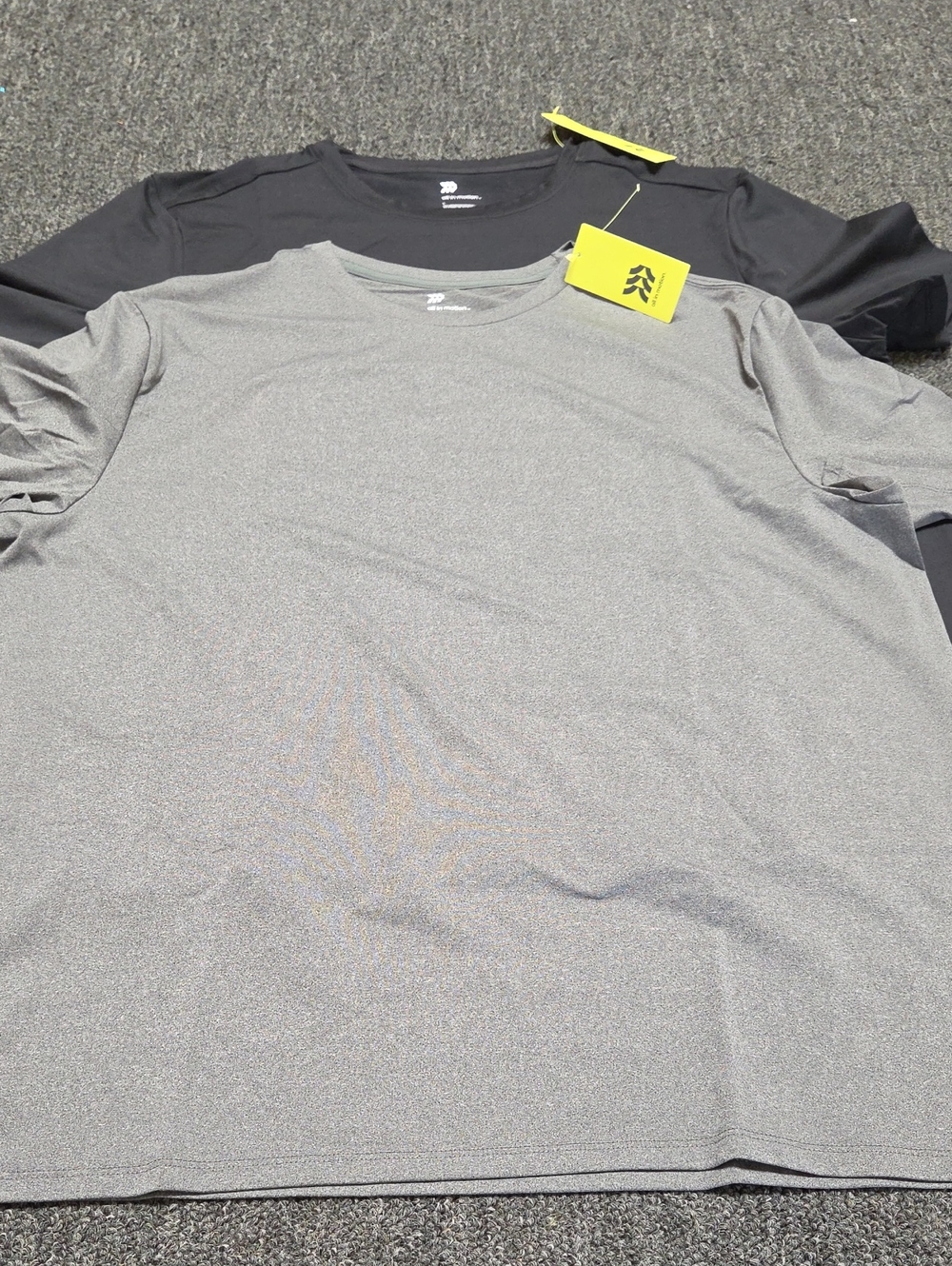 (#4C) 2 All In Motion Men's Performance Crew Neck Shirt - Gray & Black